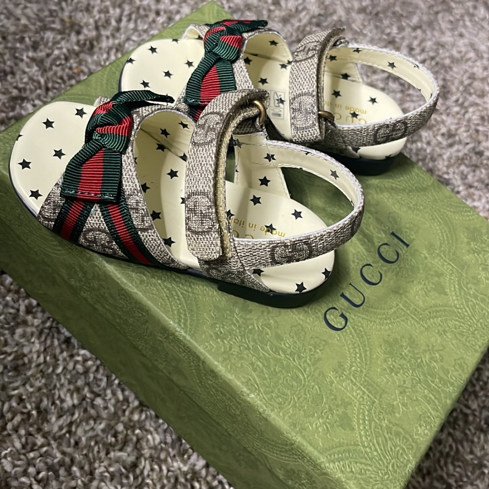 Baby Gucci sandals